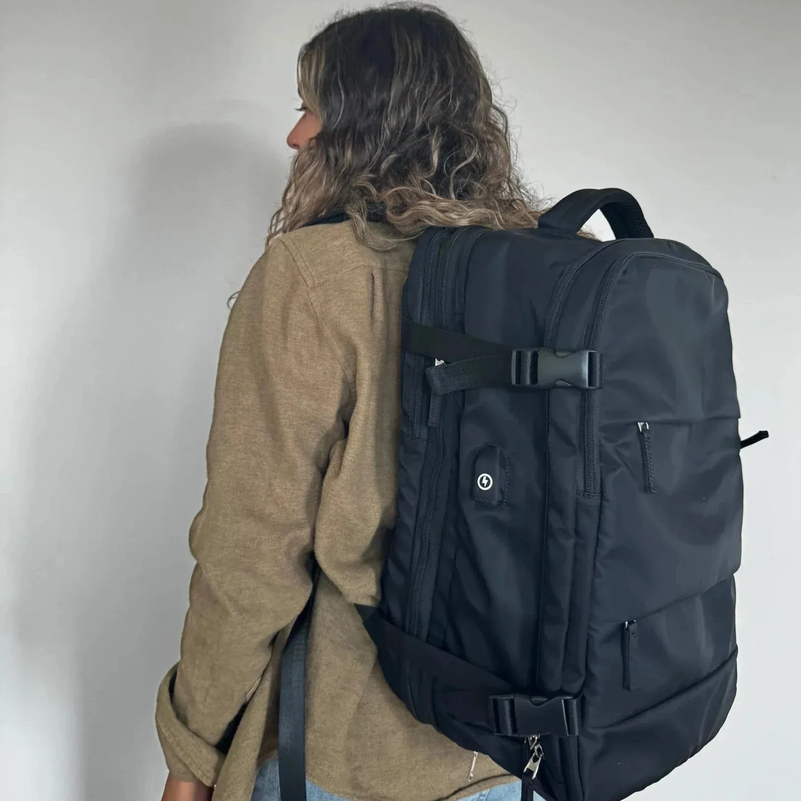 Recca | Large Expandable Hiking Travel Backpack for Laptop (45L)