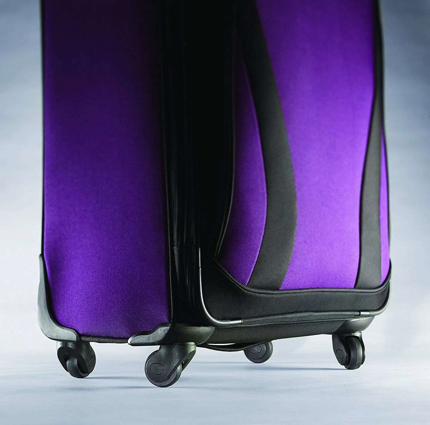 Samsonite Aspire GR8 25" 4-Wheel Medium Luggage