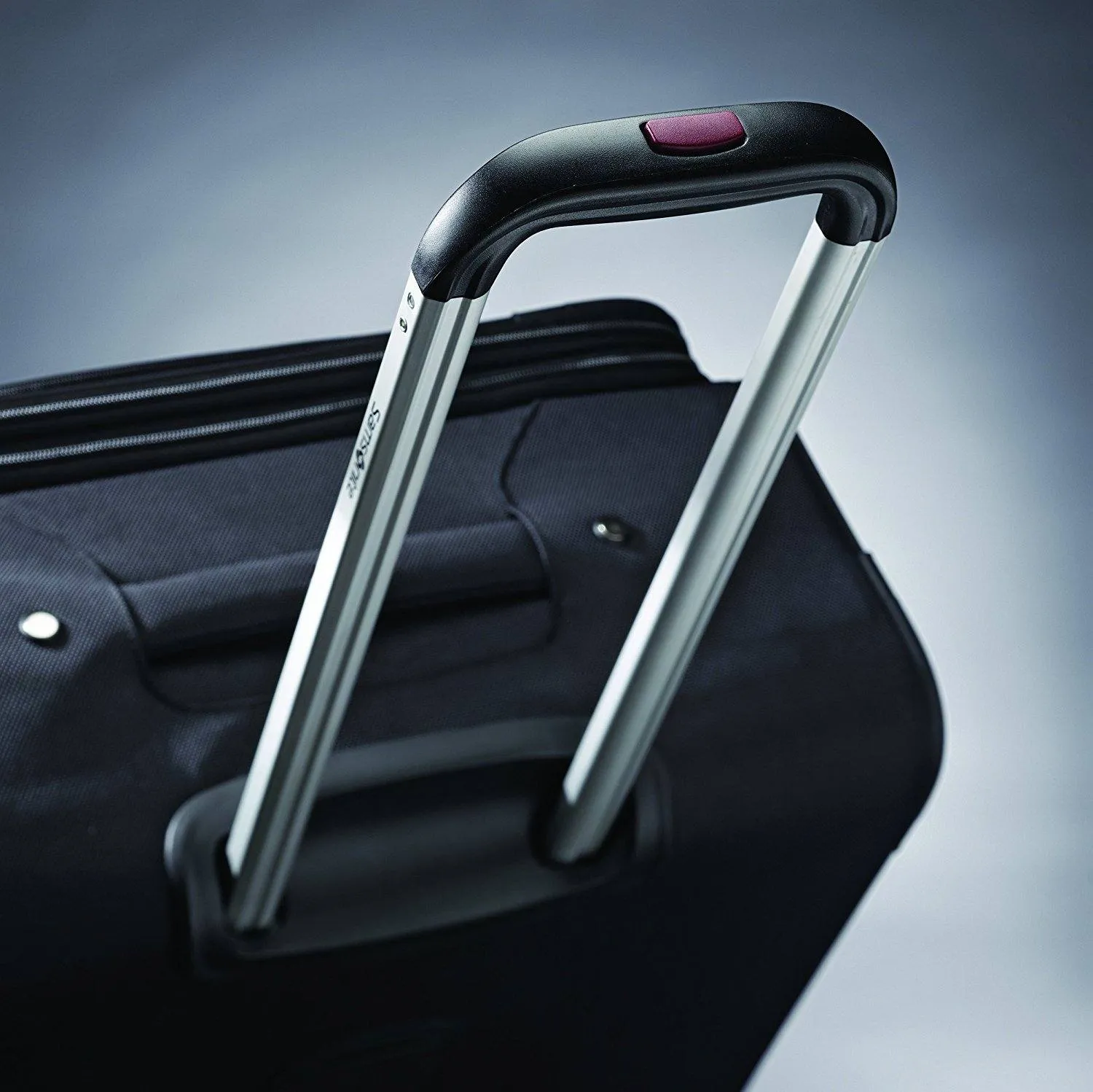 Samsonite Aspire GR8 25" 4-Wheel Medium Luggage