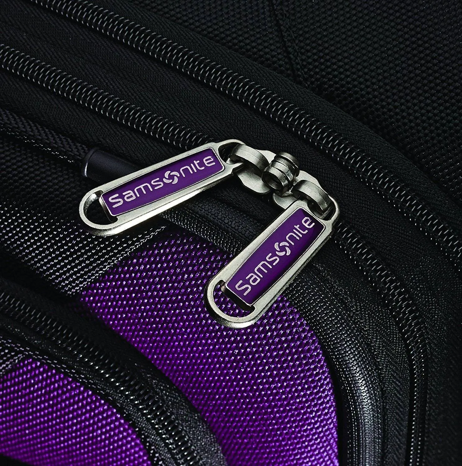Samsonite Aspire GR8 25" 4-Wheel Medium Luggage