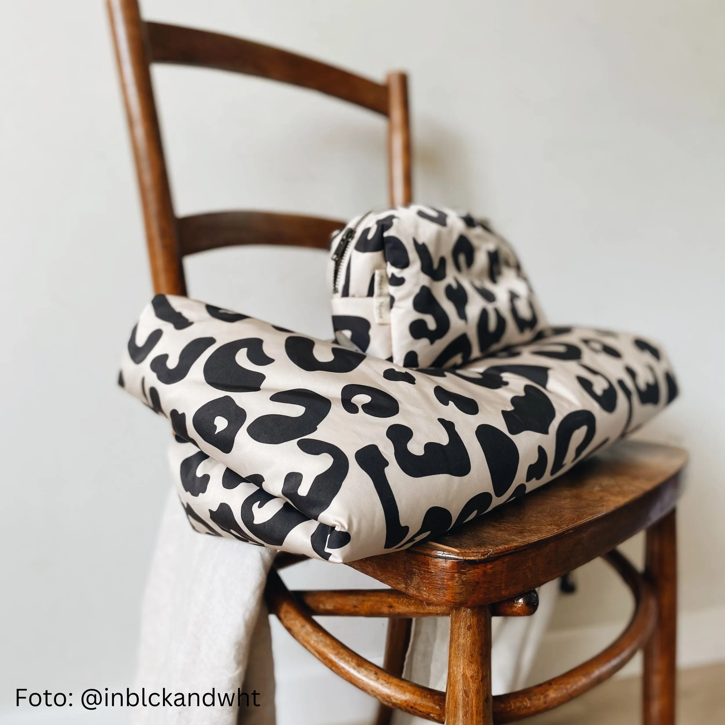 Studio Noos tote bag Puffy 'Mom Bag' Holy Cow