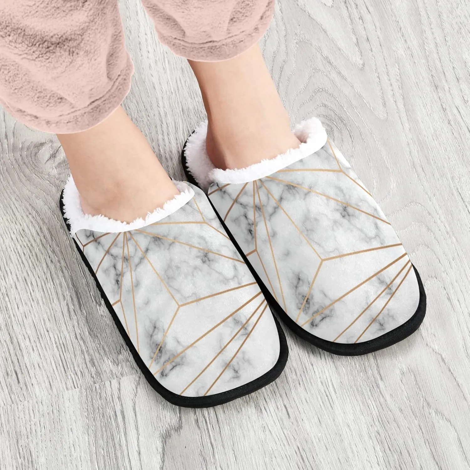 Unisex Slippers Fuzzy Feet Plush Cotton Slippers Anti-Slip Warm House Shoes M/L