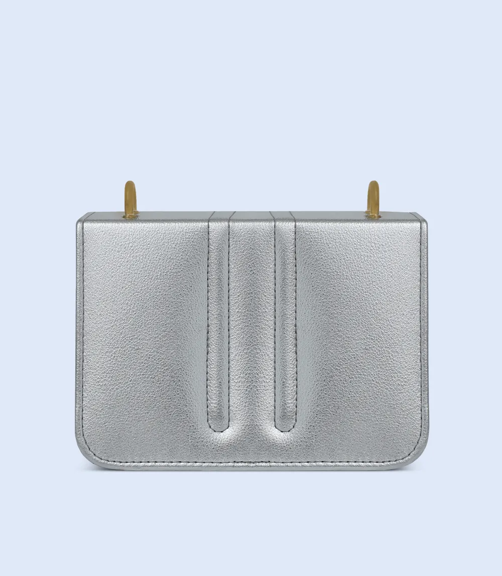 WB2935-SILVER-Women Boxy Bag